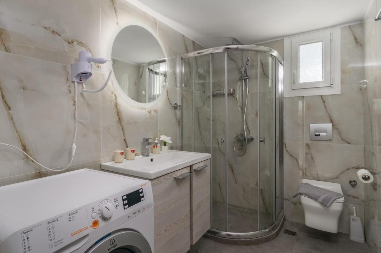 Balliu Apartment Τριοβάσαλος Εξωτερικό φωτογραφία